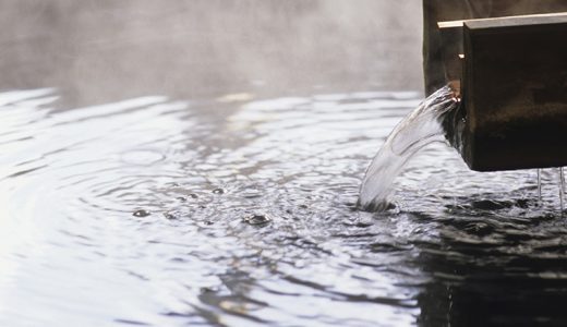 飲泉とは？その効能と注意点を徹底解説！
